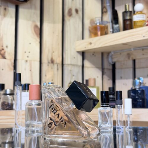 prada-paradoxe-edt-perfume-tadic